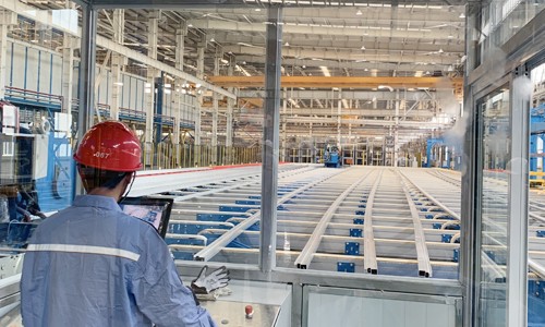 yth2206游艇会铝业铝型材挤压的工艺流程